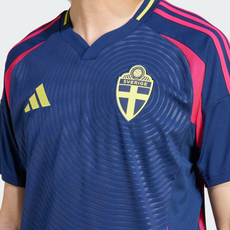 Camiseta Suecia Reserva 24/25 - AD Fan Hombre