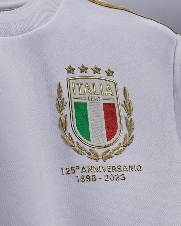 Camisola Italia Especial 125 anos  1898-2023  - AD Torcedor Masculina - Branca com dourado