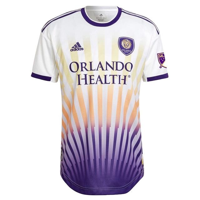 Camiseta Orlando City II 22/23 - AD Fan Hombre - Blanco, Morado y Amarillo